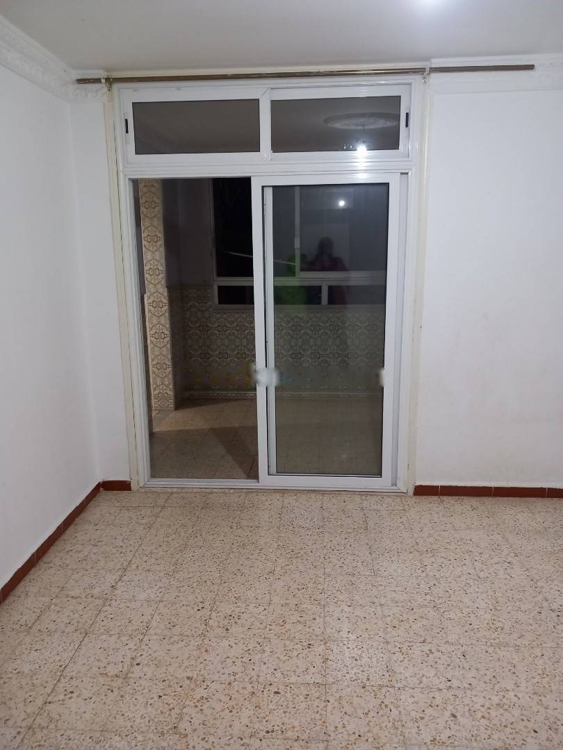 Location Appartement F2 Bab Ezzouar