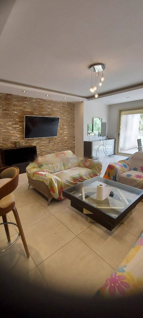 Location Appartement F4 Hydra