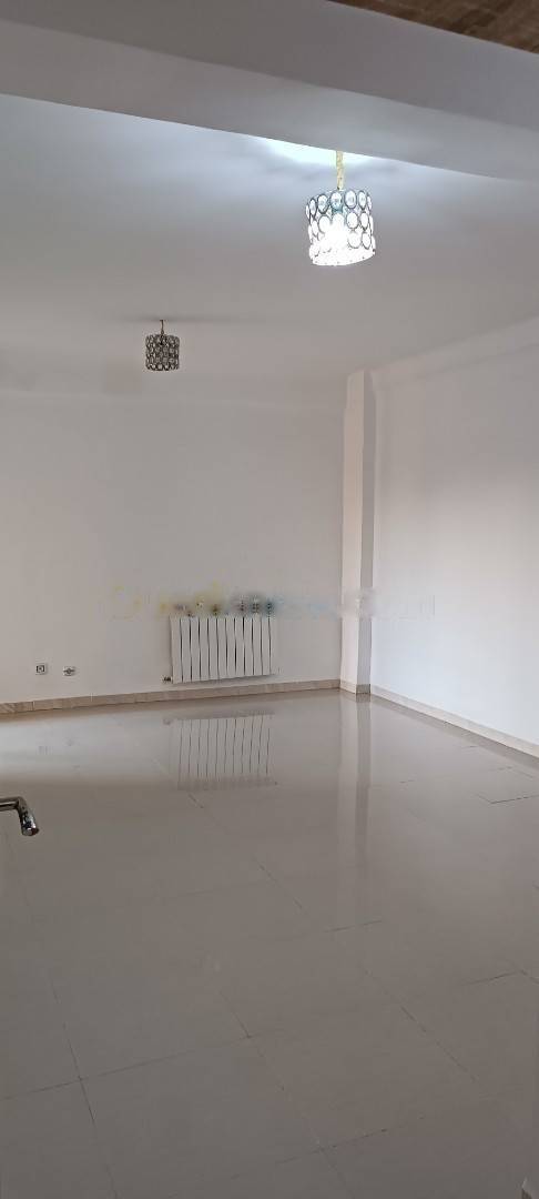 Location Appartement F4 Bordj El Bahri