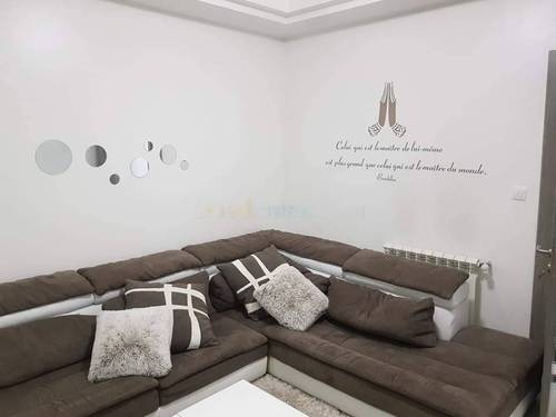 Location Appartement F4 Djasr Kasentina