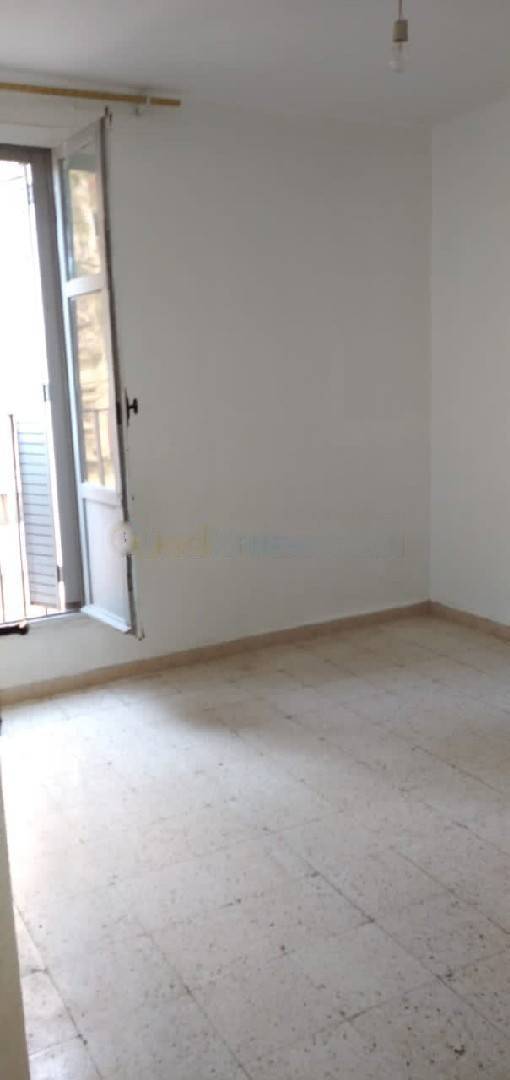 Vente Appartement F4 Bab Ezzouar