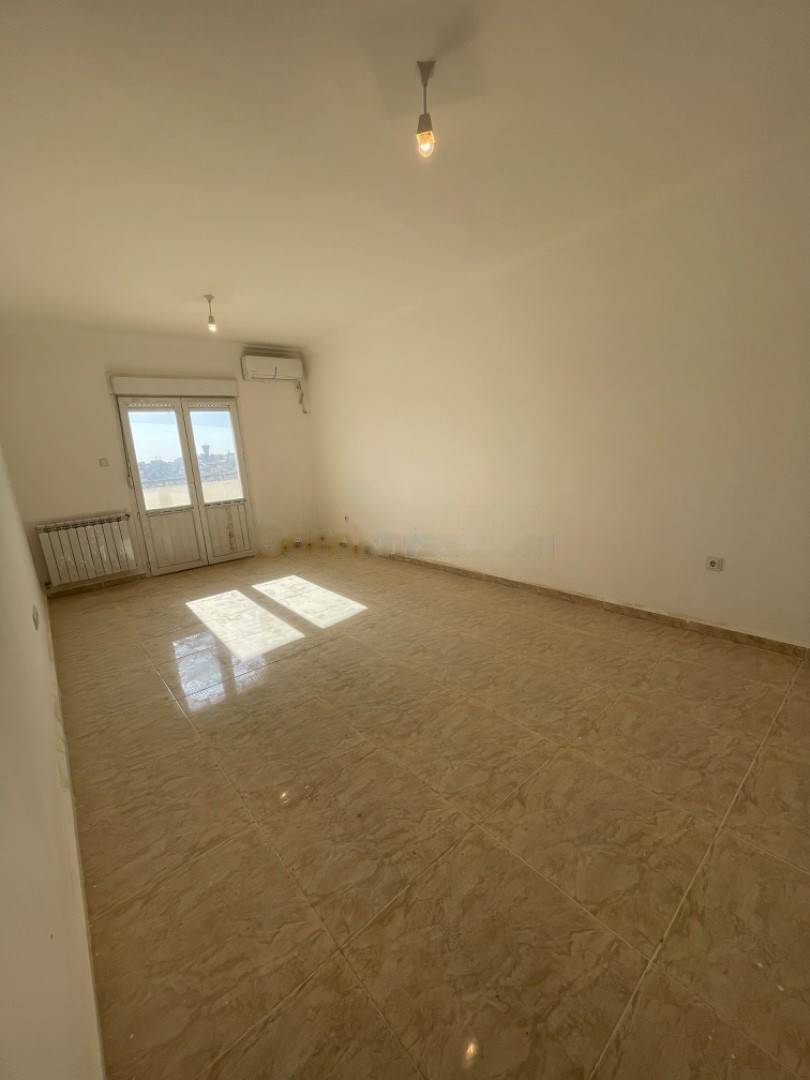 Location Appartement F5 Mahelma