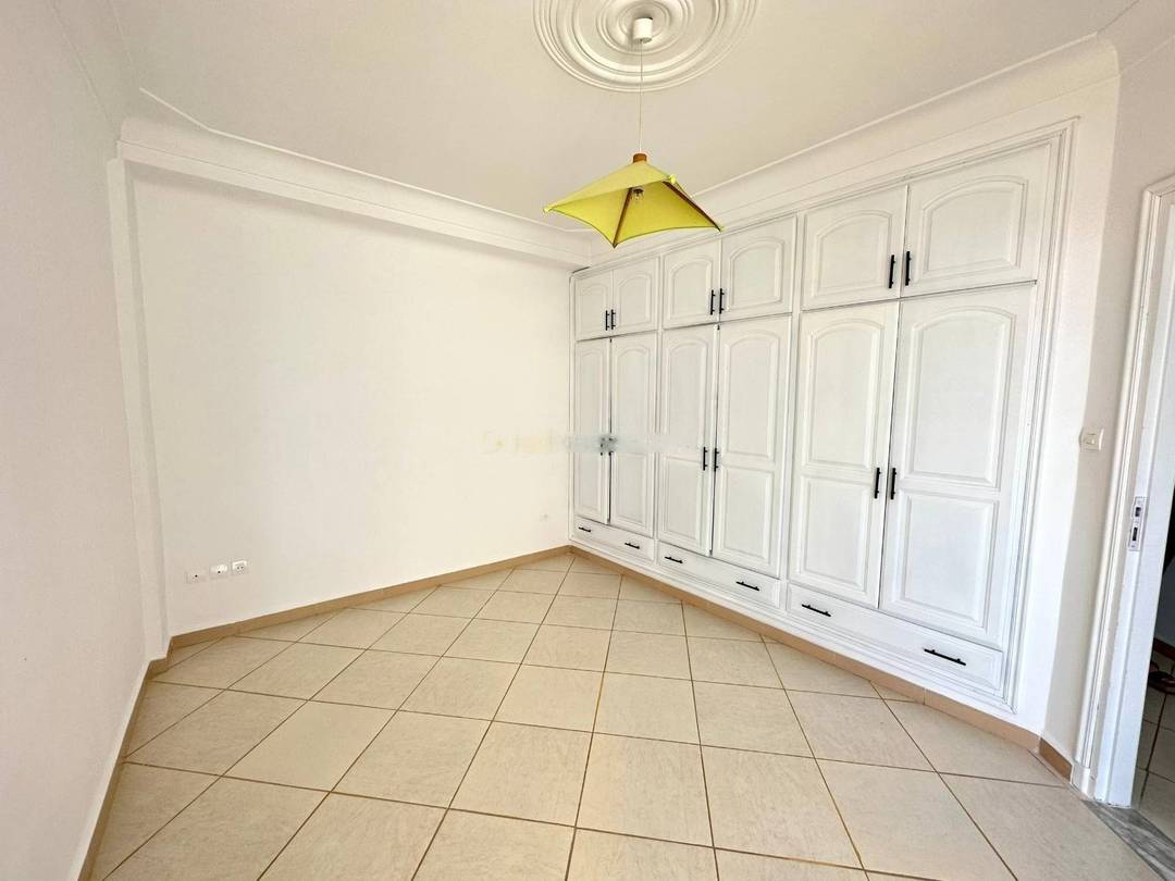 Location Niveau de villa F4 Ben Aknoun
