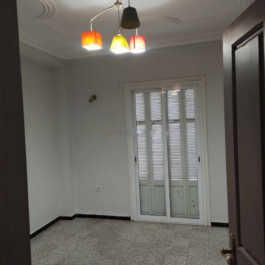 Location Appartement F3 Rouiba