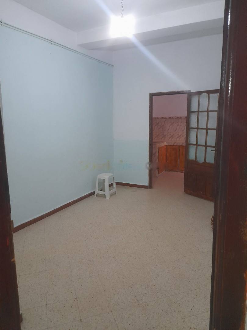 Location Niveau de villa F3 Bordj El Bahri