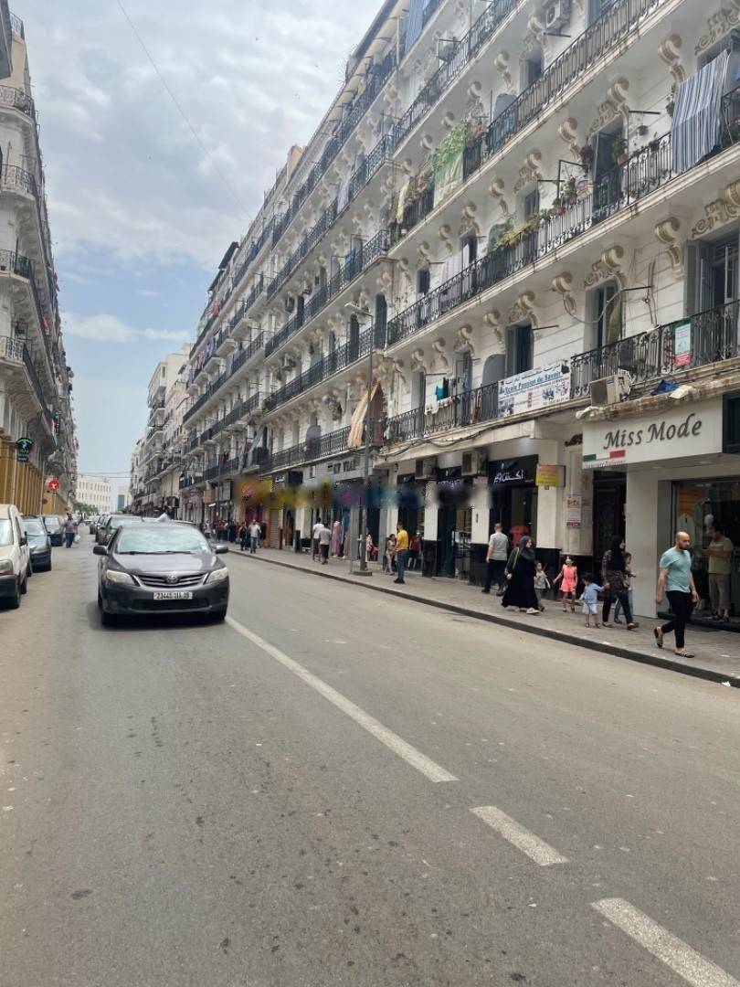 Location Local Bab El Oued