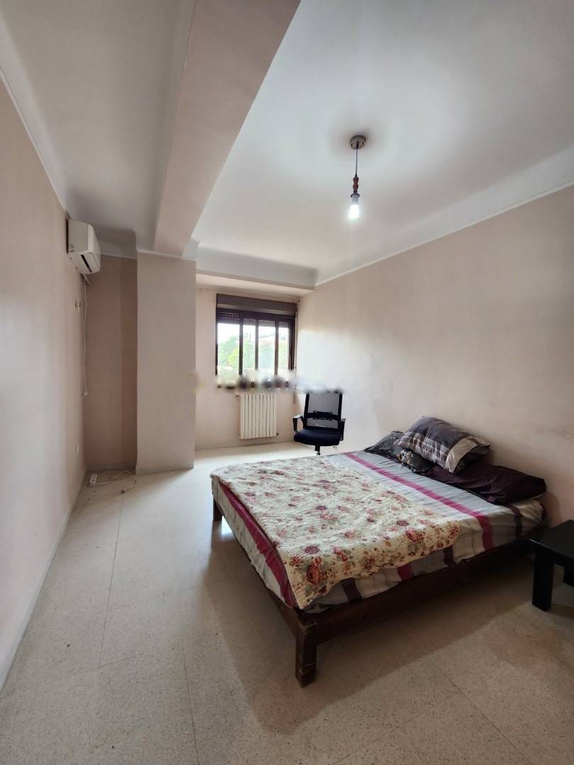 Location Appartement F4 Hydra