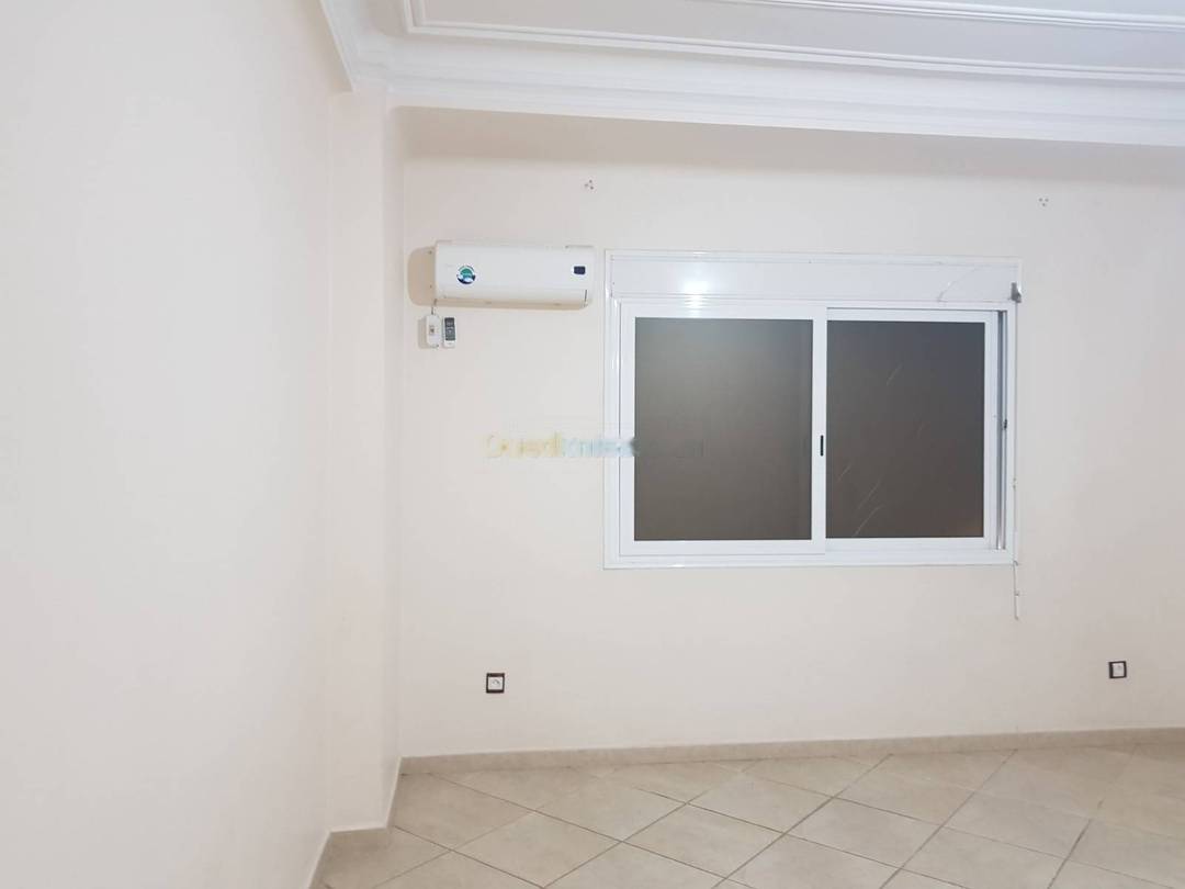 Location Niveau de villa F6 Dely Ibrahim