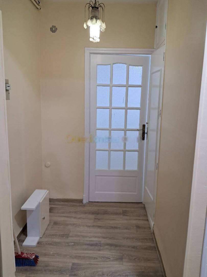 Location Appartement F3 Kouba