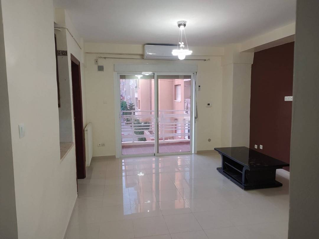 Location Appartement F3 El Achour