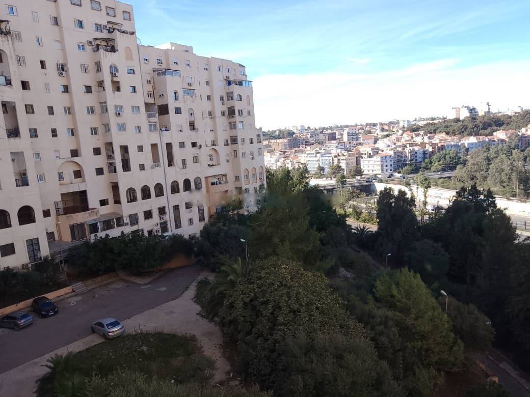 Location Appartement F5 El Achour