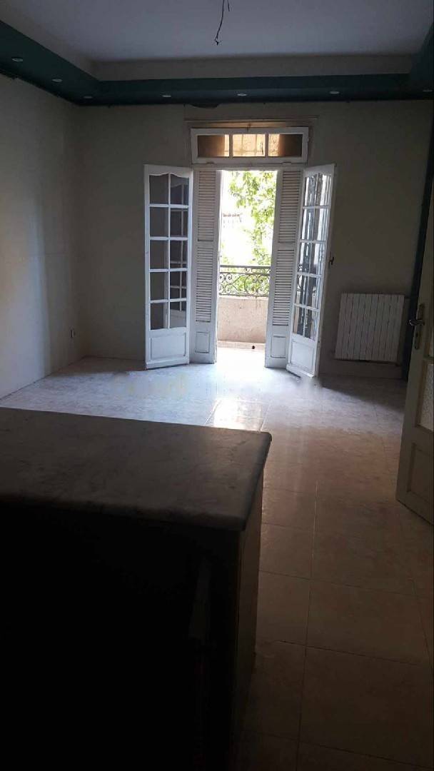 Location Niveau de villa F3 Cheraga