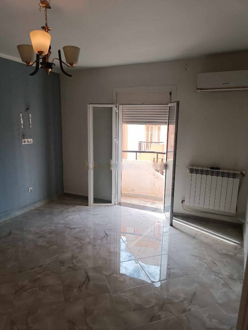 Location Appartement F3 Saoula