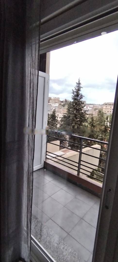 Location Appartement F3 El Achour