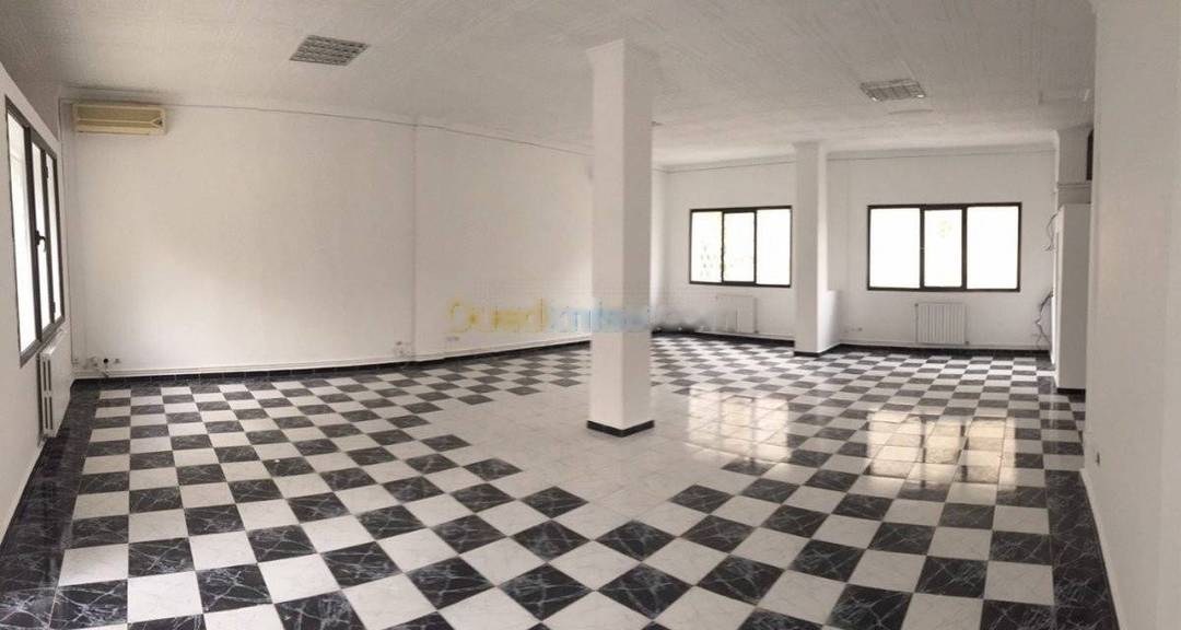 Location Local F2 Hydra