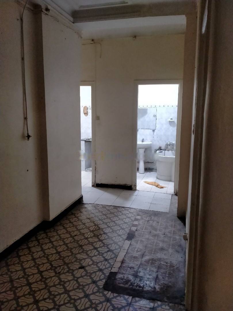 Location Appartement F4 Sidi M'Hamed