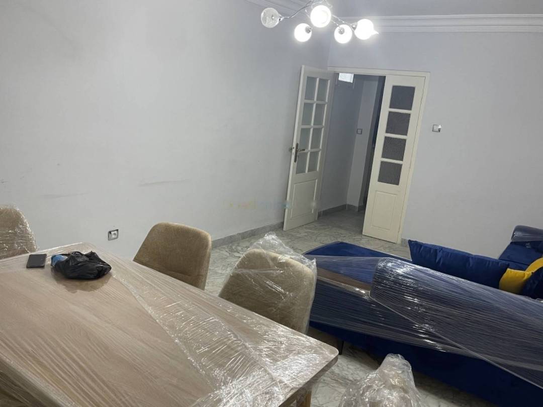 Location Appartement F4 Kouba