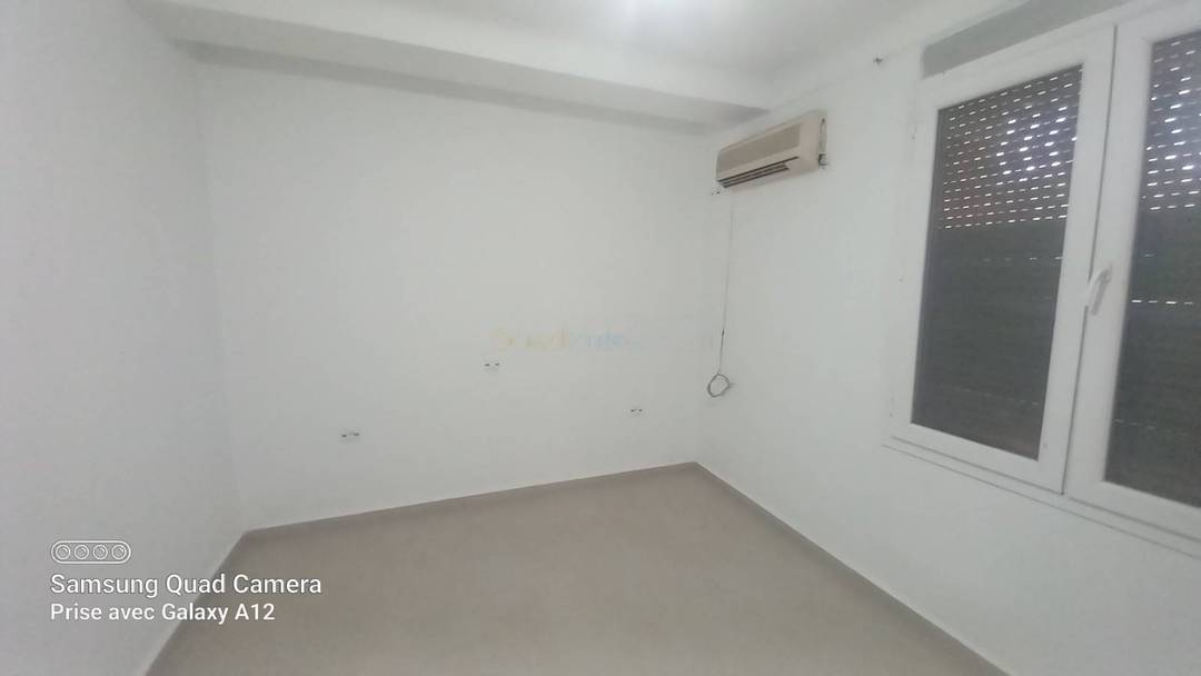 Location Appartement F5 Hydra