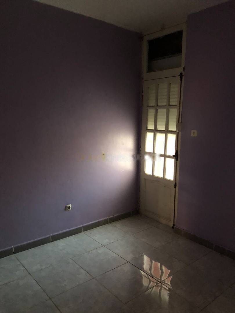 Location Appartement F2 Hussein Dey