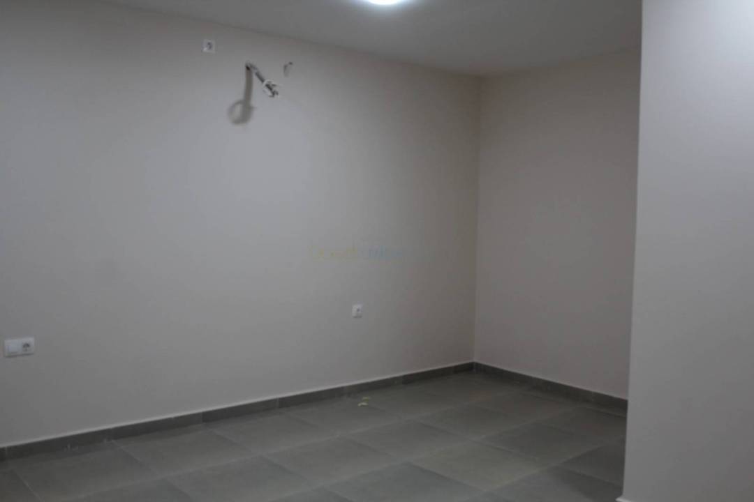 Location Appartement F4 Bir Mourad Rais