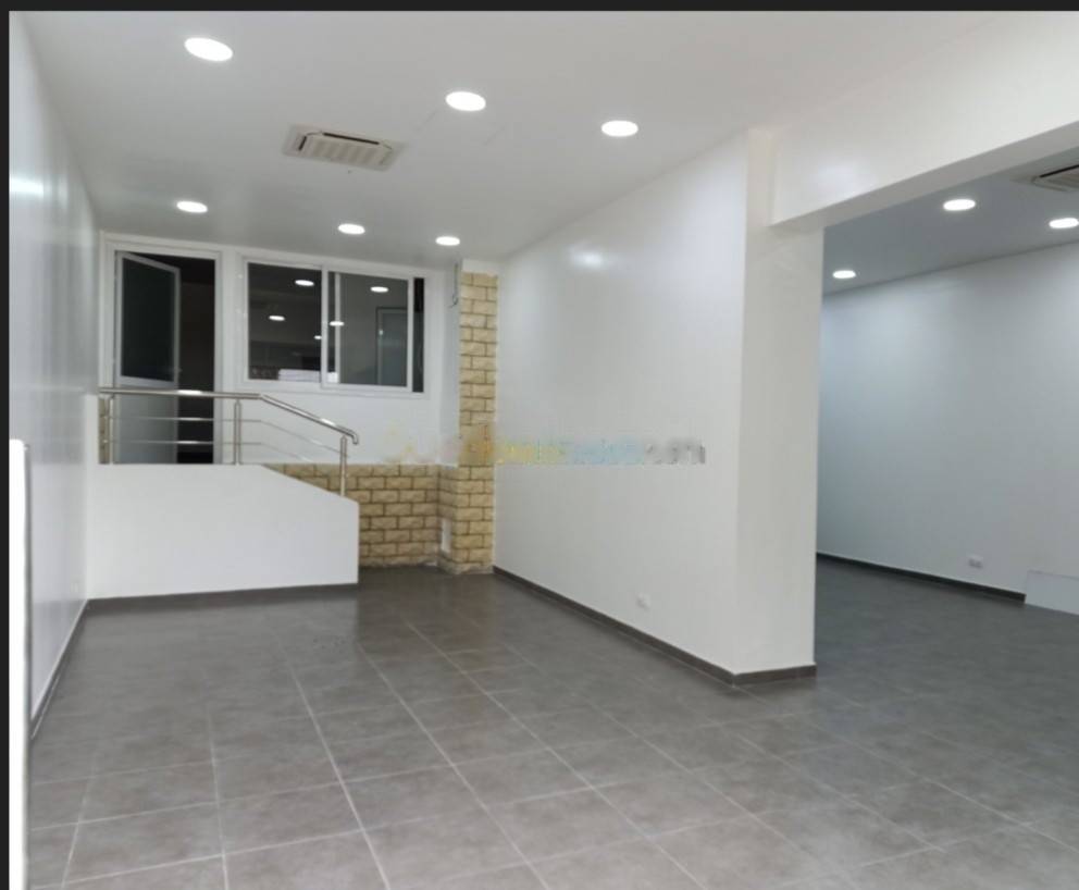Location Local F1 Bir Mourad Rais