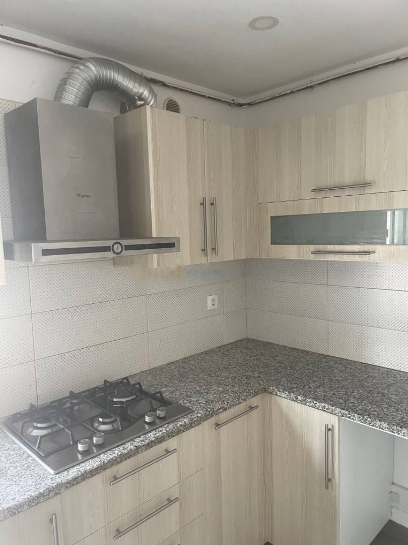 Location Appartement F3 Ben Aknoun