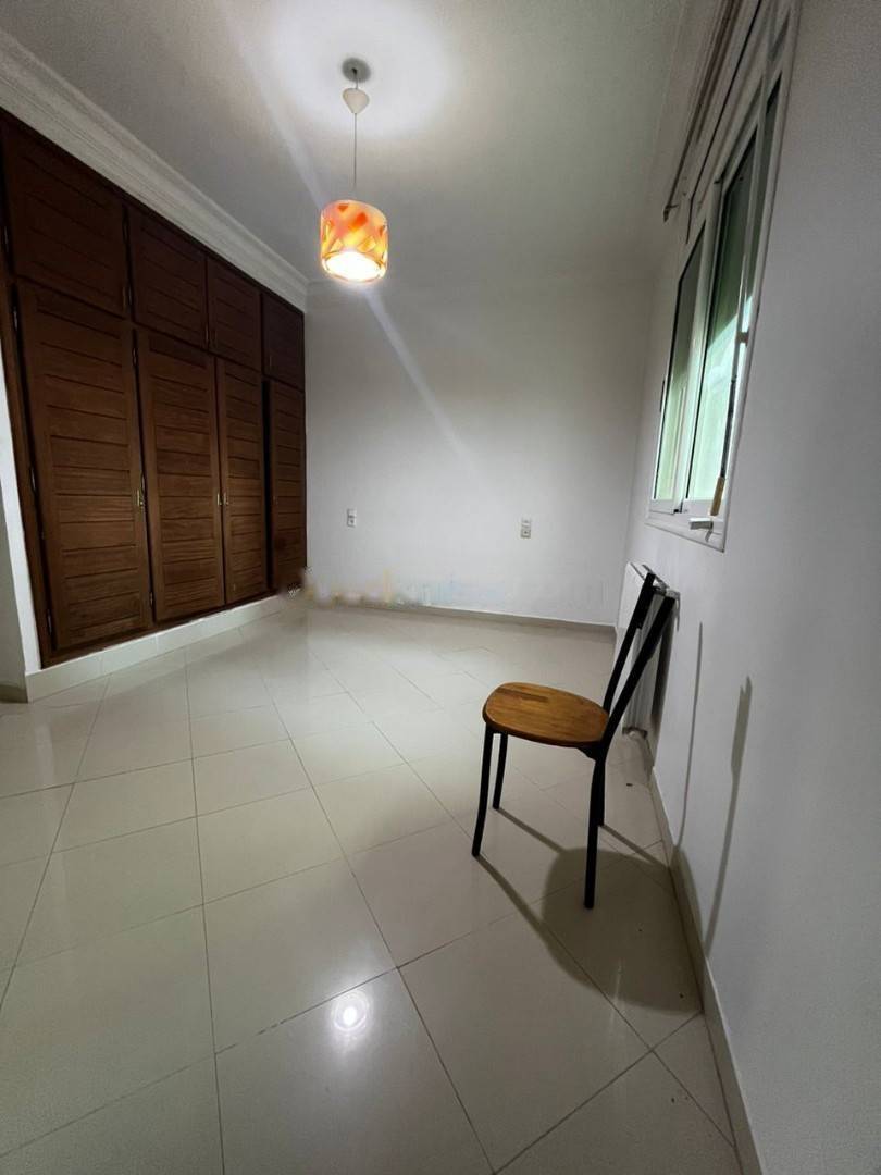 Location Appartement F4 Cheraga