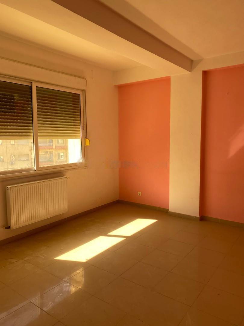 Vente Appartement F3 El Achour