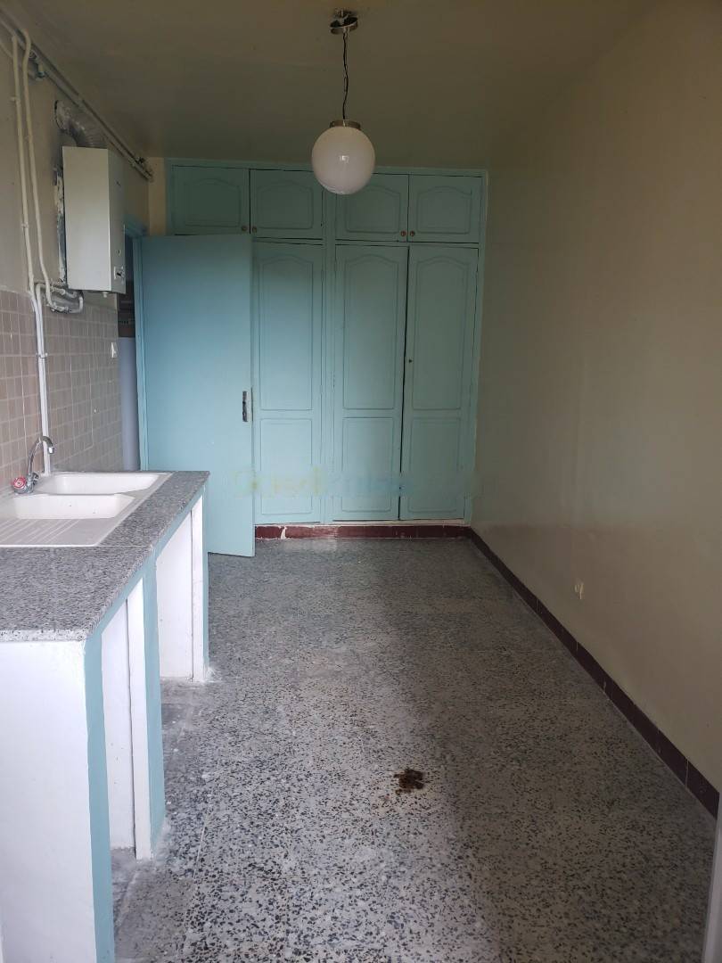 Location Appartement F3 Kouba