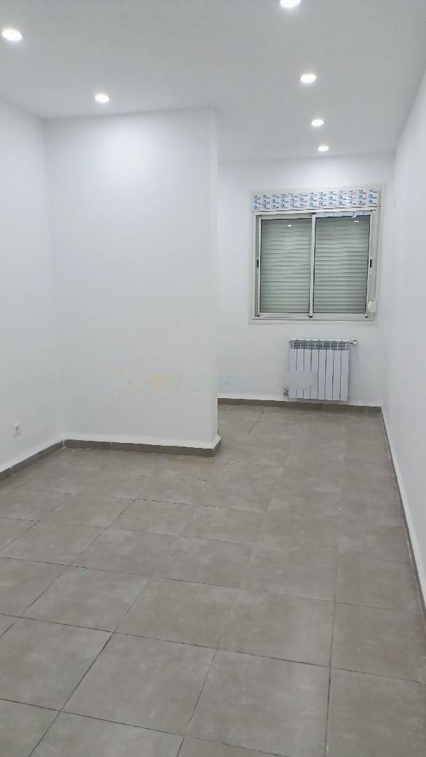 Location Appartement F2 Birkhadem