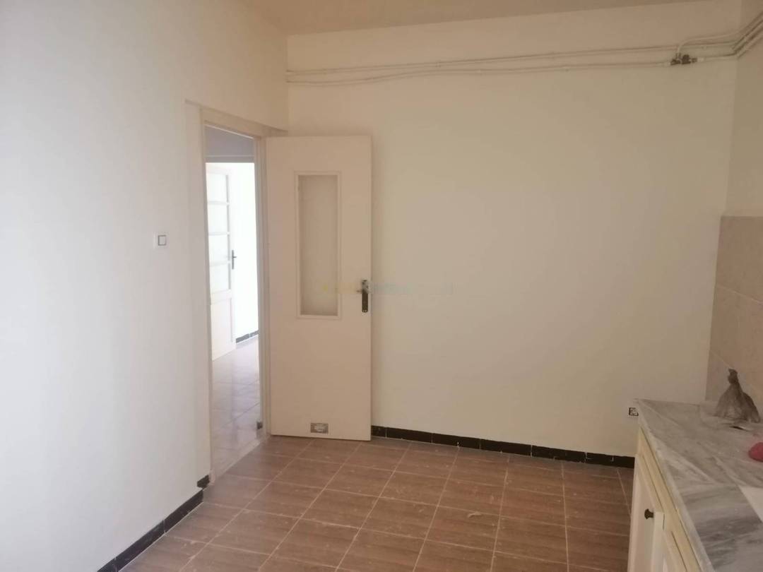 Location Appartement F3 Dar El Beida