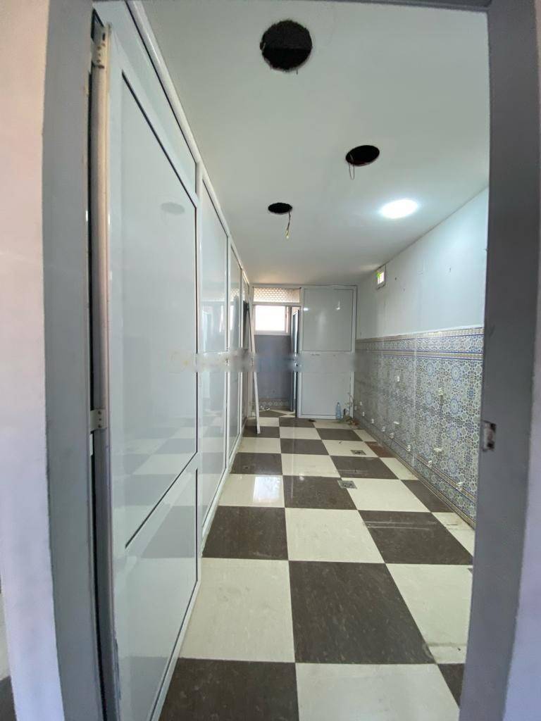 Location Local F0 Dely Ibrahim