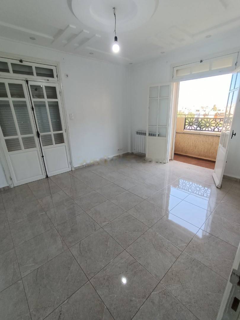 Location Appartement F4 Bir Mourad Rais