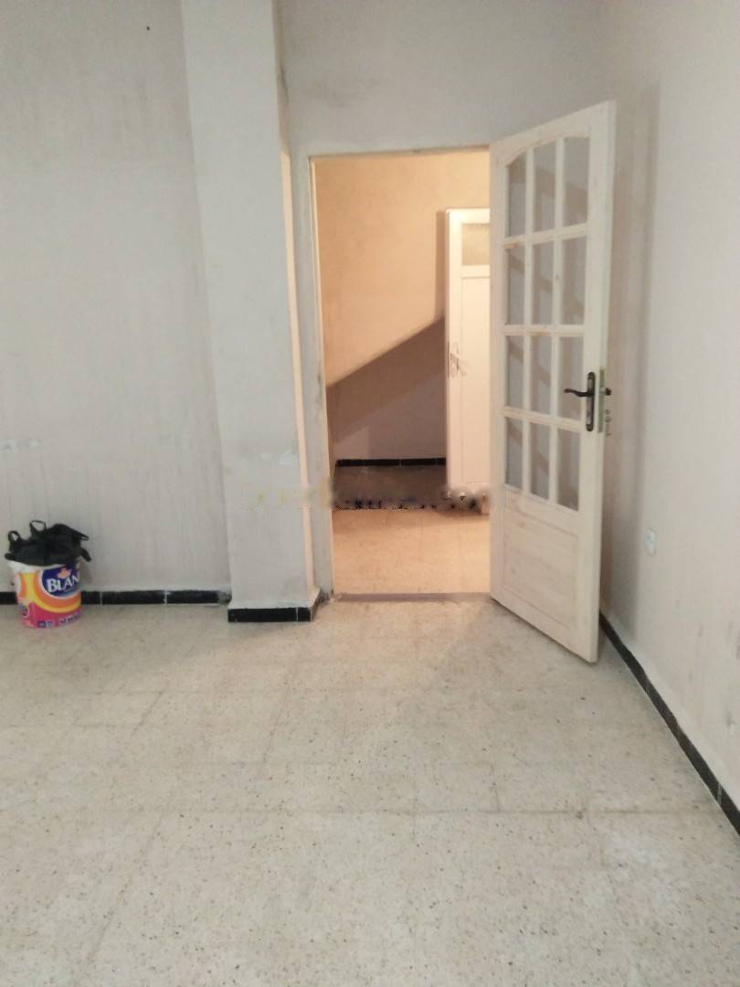 Location Appartement F1 Les Eucalyptus