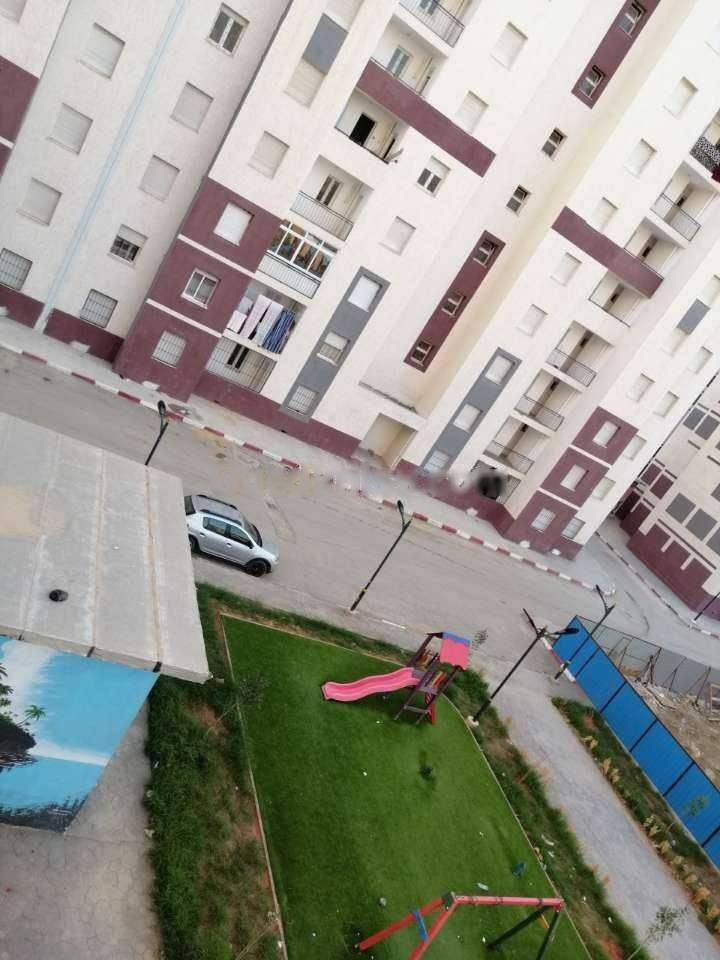 Location Appartement F4 Bordj El Bahri