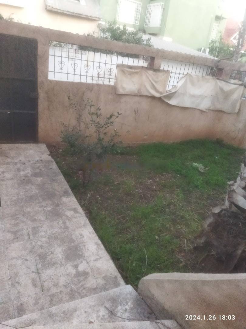 Location Niveau de villa F4 Ain Taya
