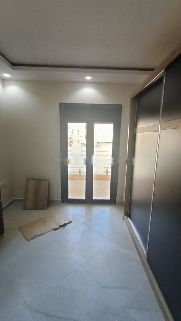 Location Appartement F4 Bir Mourad Rais