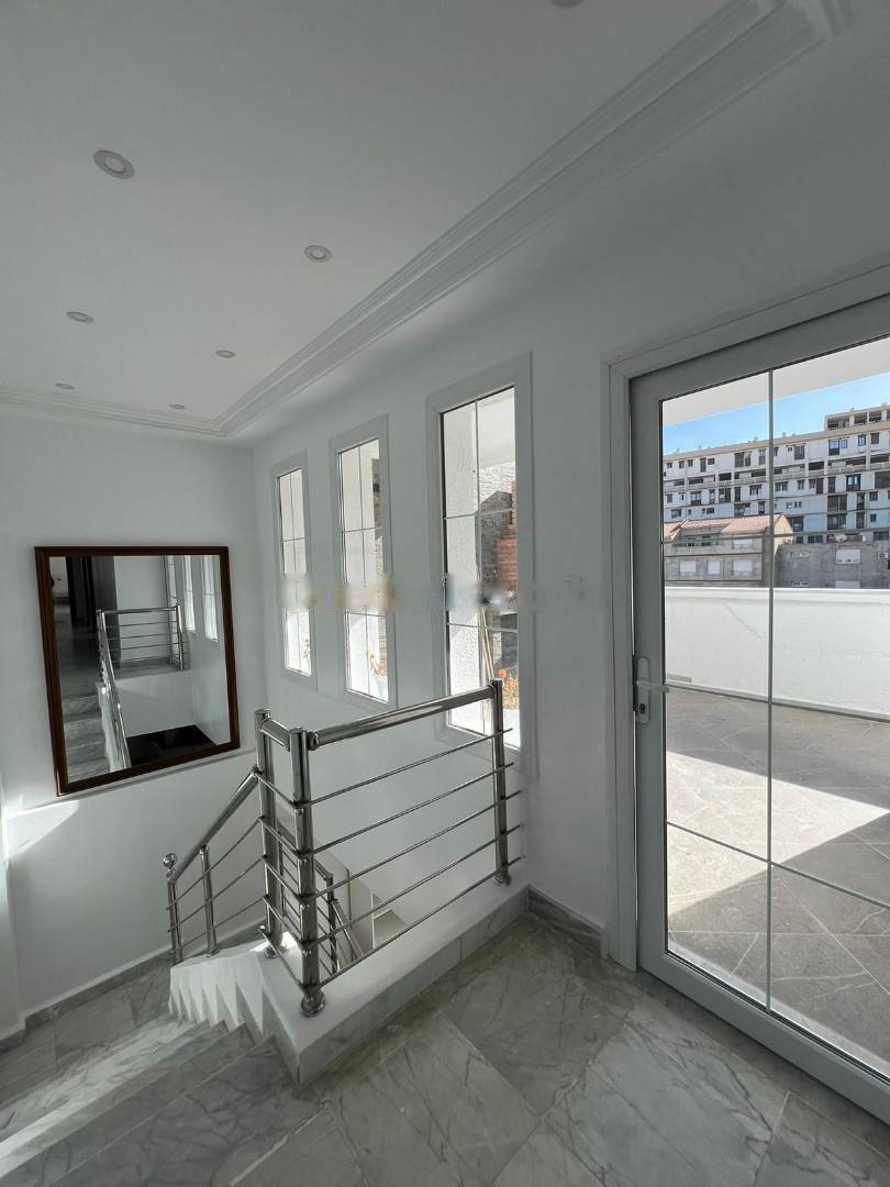 Vente Appartement F6 Hydra