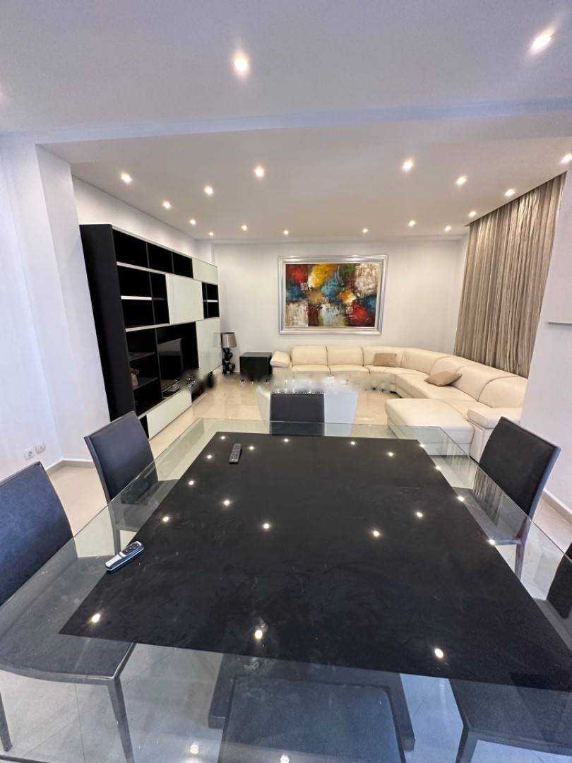 Location Appartement F4 Dely Ibrahim