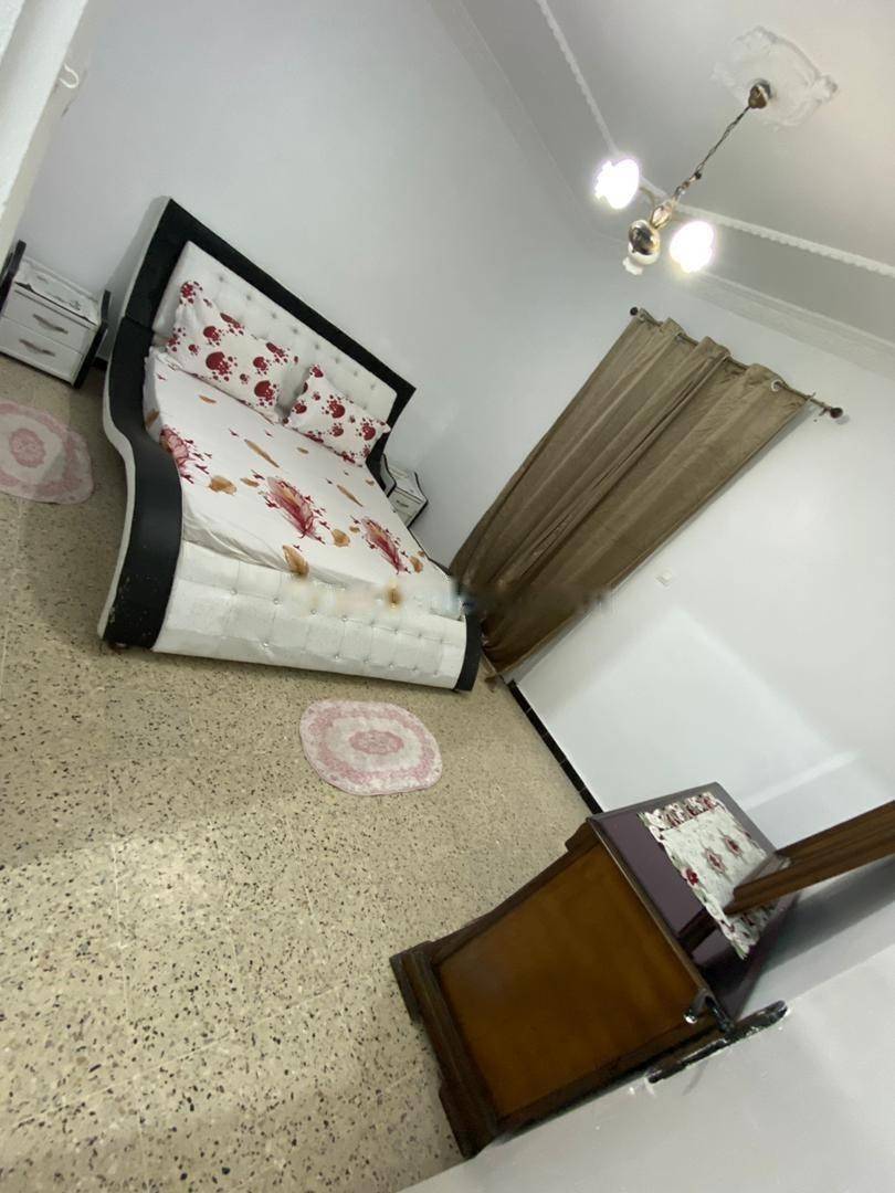 Location saisonnière niveau de villa f3 bab ezzouar