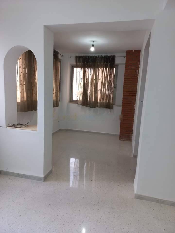 Location Appartement F4 Bir Mourad Rais