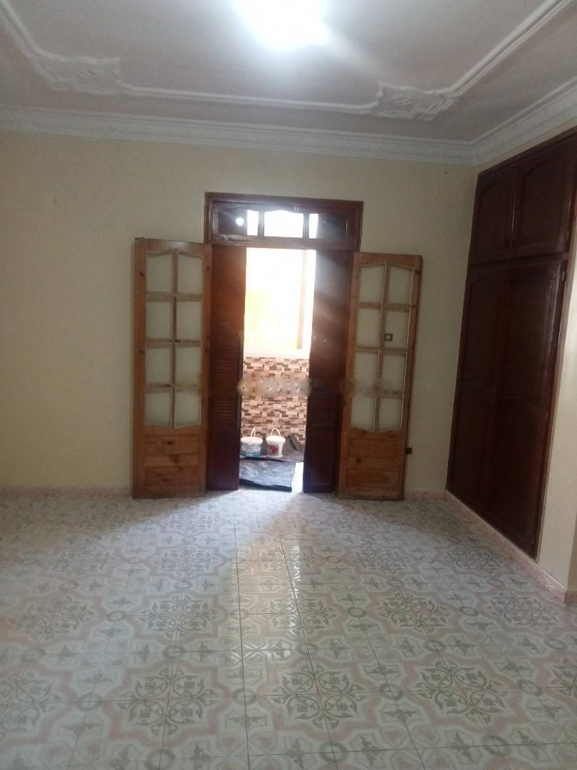 Location Niveau de villa F4 Djasr Kasentina