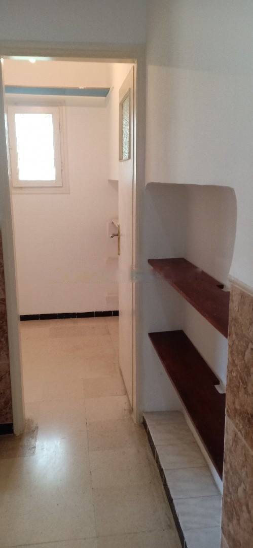 Location Niveau de villa F4 Birkhadem