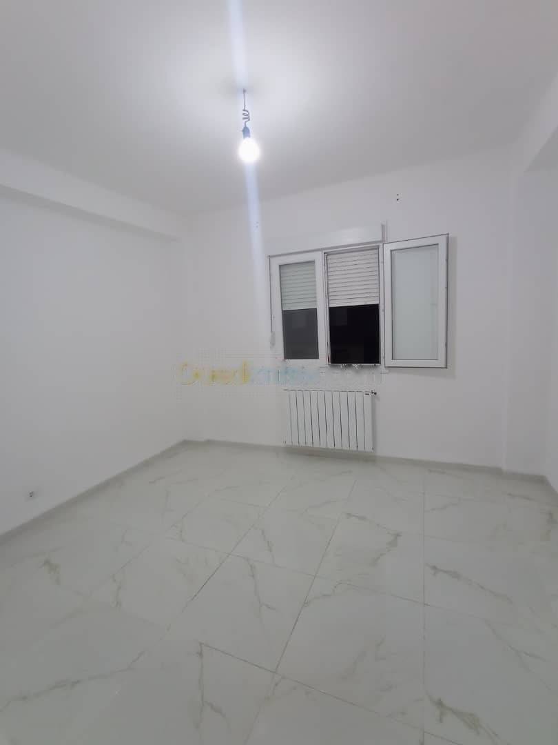 Location Appartement F5 Bordj El Kiffan