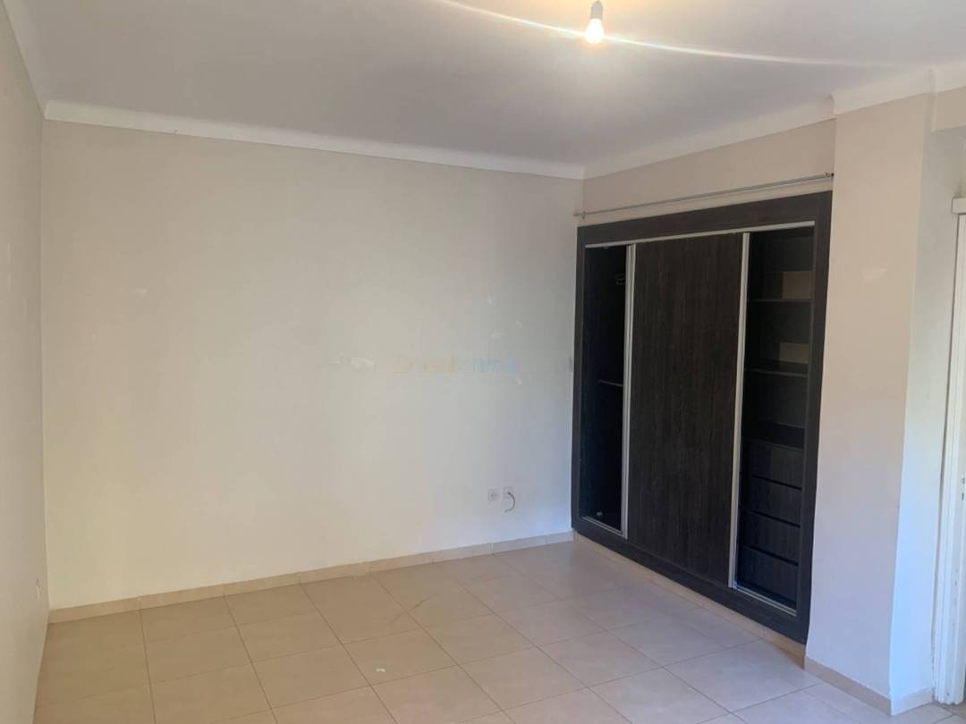 Location Appartement F4 Cheraga