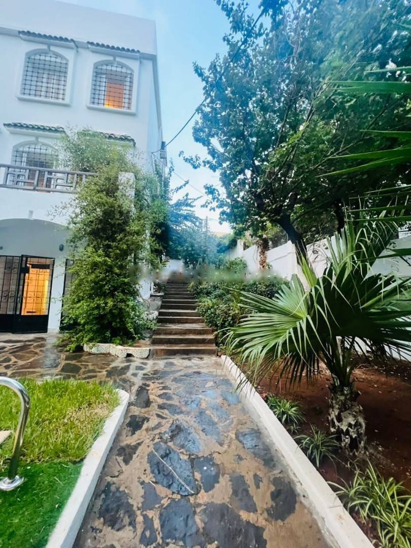 Location Villa F7 Ben Aknoun