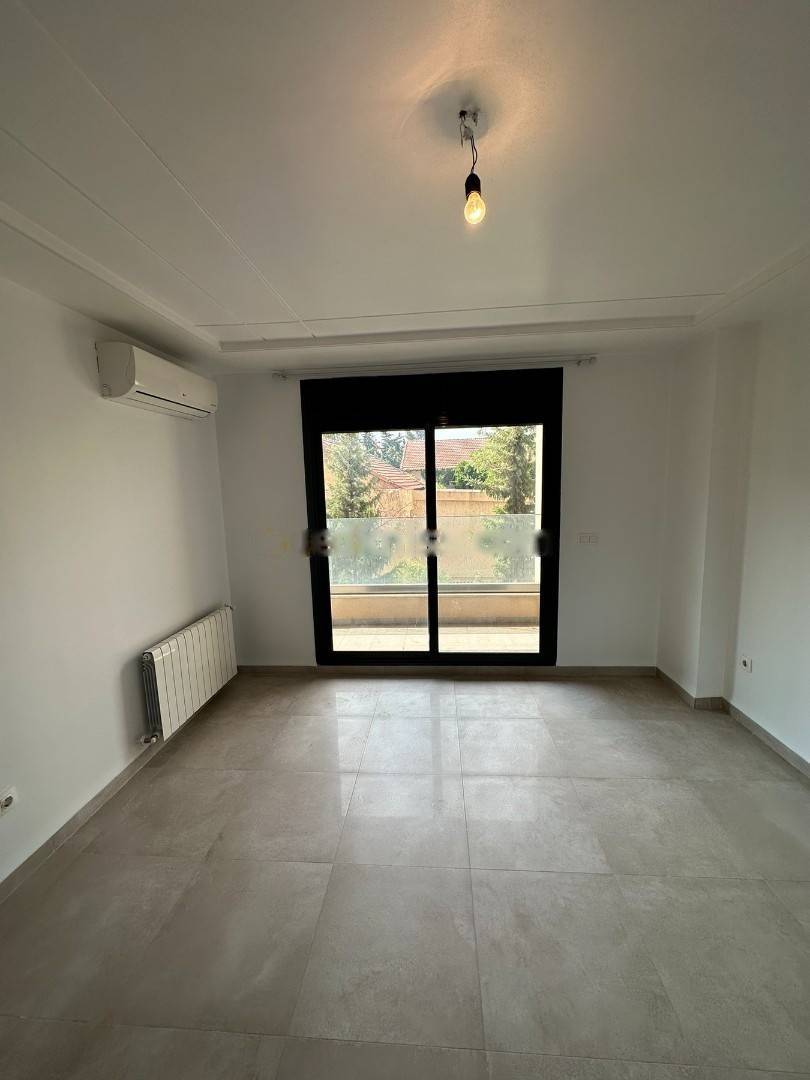 Location Appartement F5 Bir Mourad Rais
