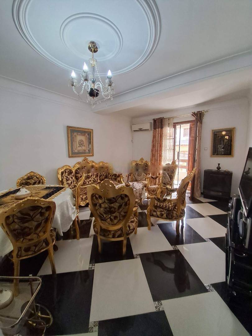 Vente Villa F8 Dely Ibrahim