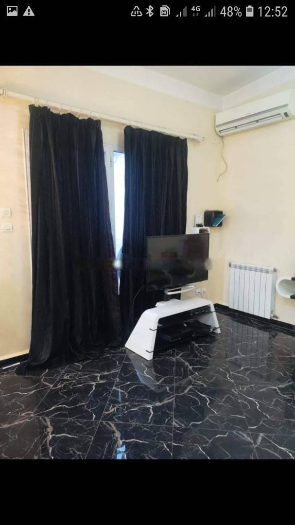 Location Niveau de villa F5 Dely Ibrahim