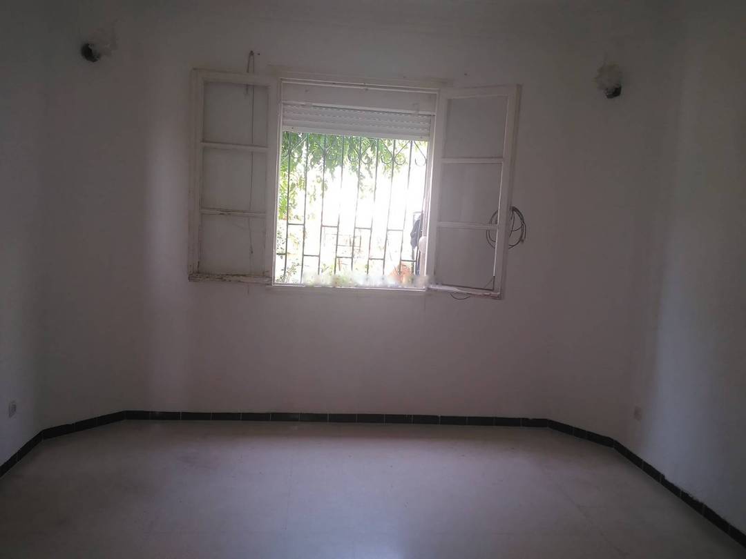 Location Niveau de villa F4 Birkhadem